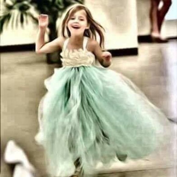 Meet your Posher, Cheyenne - Picture 1 of 1